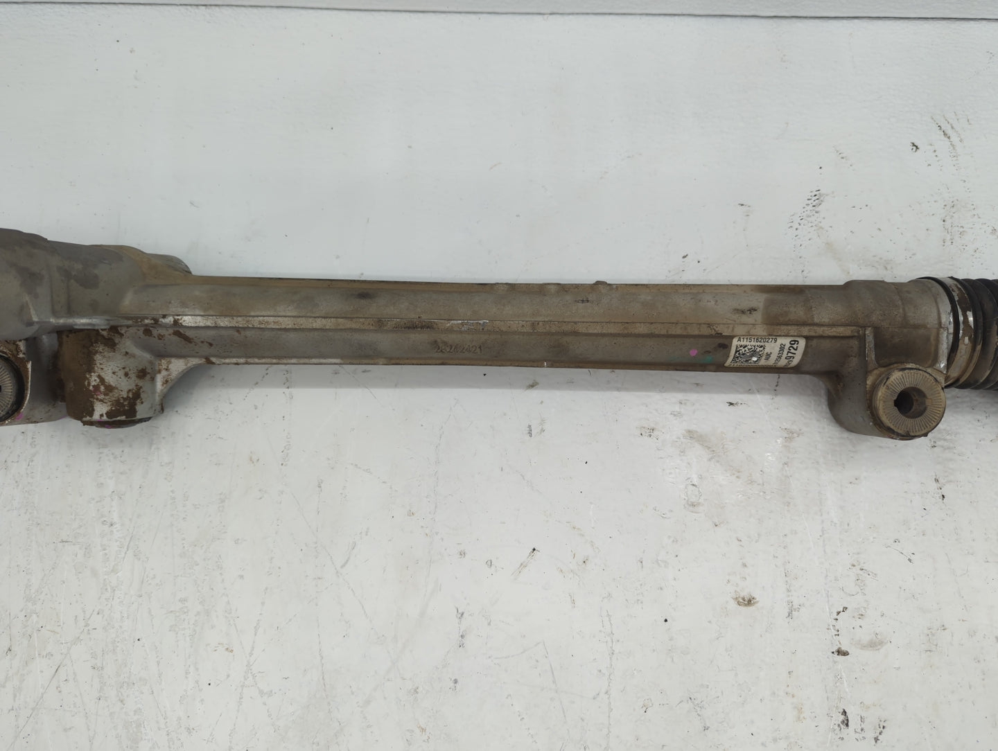 2015-2016 Buick Encore Rack and Pinion Steering Gear P/N:95299729 Fits Fits 2015 2016 2017 2018 2019 2020 OEM Used Auto Part