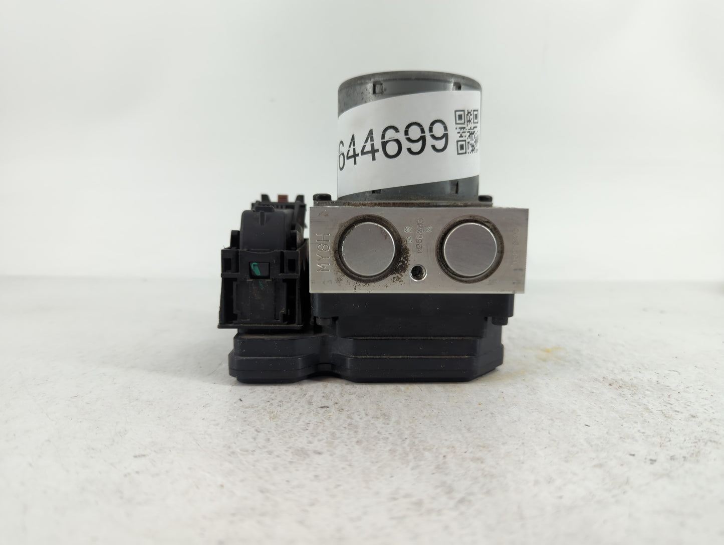 2015 Buick Encore ABS Pump Control Module Replacement P/N:94541506 Fits OEM Used Auto Parts - Oemusedautoparts1.com