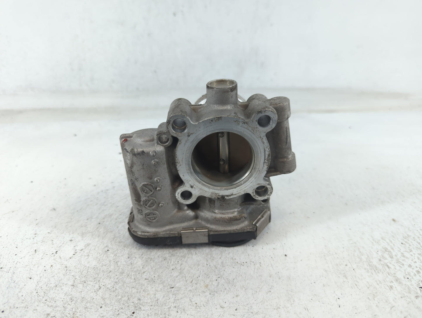 2013-2021 Buick Encore Throttle Body P/N:0 280 750 581 55 581662 Fits Fits 2011 2012 2013 2014 2015 2016 2017 2018 2019 2020