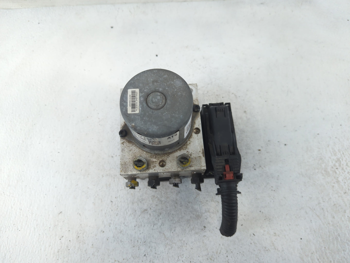 2015 Buick Encore ABS Pump Control Module Replacement P/N:94541506 Fits OEM Used Auto Parts - Oemusedautoparts1.com