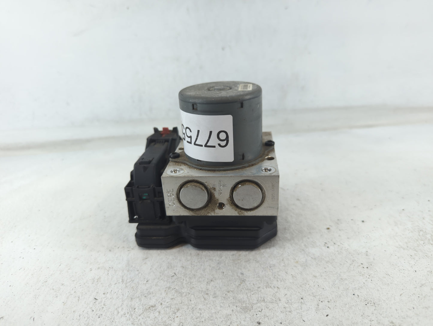 2015 Buick Encore ABS Pump Control Module Replacement P/N:94541506 Fits OEM Used Auto Parts - Oemusedautoparts1.com