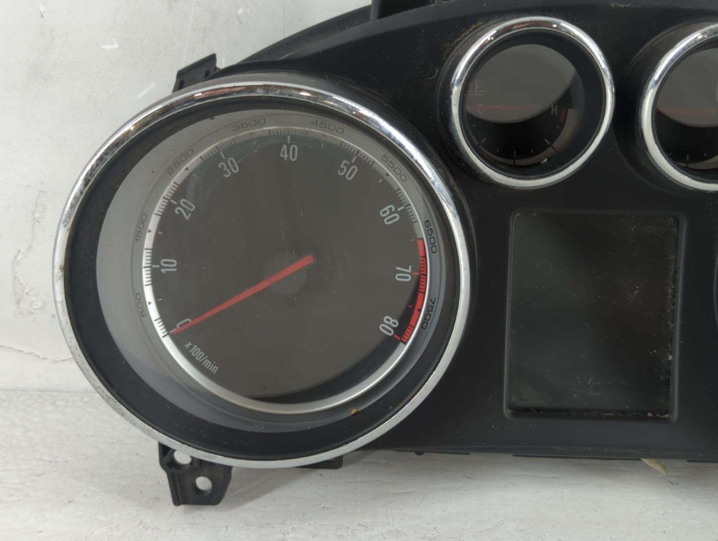 2015 Buick Encore Instrument Cluster Speedometer Gauges P/N:95386873 Fits OEM Used Auto Parts - Oemusedautoparts1.com