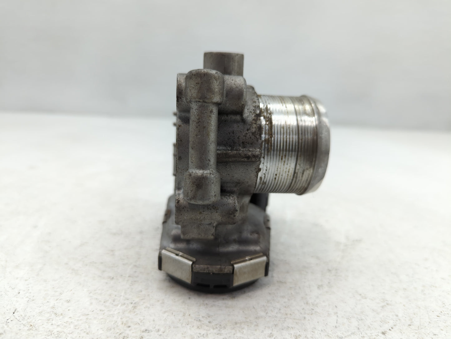 2013-2021 Buick Encore Throttle Body P/N:55565489 0 280 750 581 Fits Fits 2011 2012 2013 2014 2015 2016 2017 2018 2019 2020 