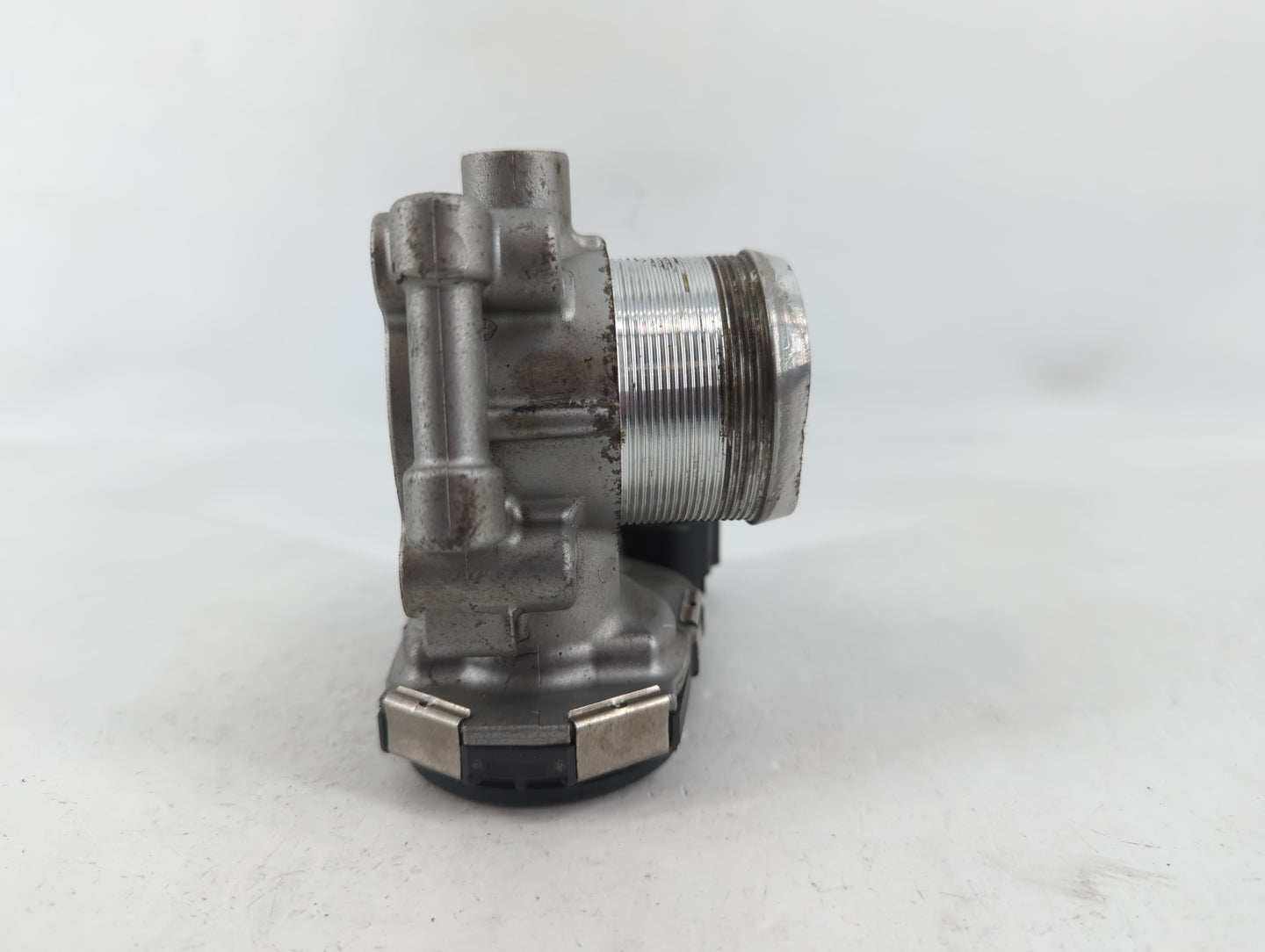 2013-2021 Buick Encore Throttle Body P/N:0 280 750 581 55 581662 Fits Fits 2011 2012 2013 2014 2015 2016 2017 2018 2019 2020