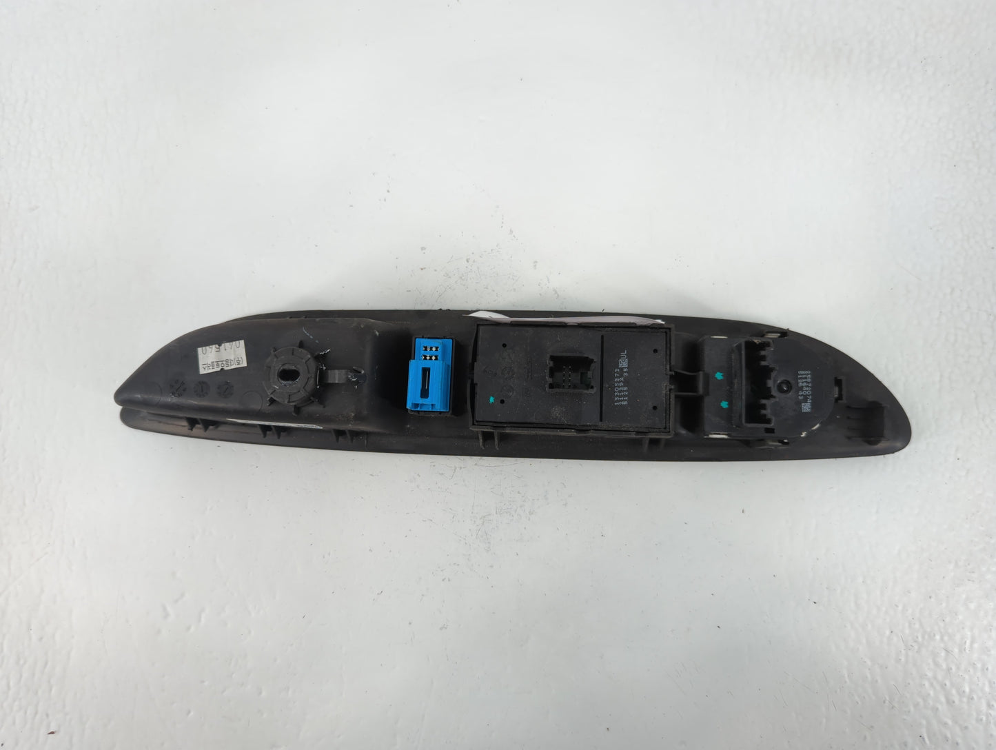 2013-2016 Buick Encore Master Power Window Switch Replacement Driver Side Left P/N:95025518-600R Fits Fits 2013 2014 2015 20