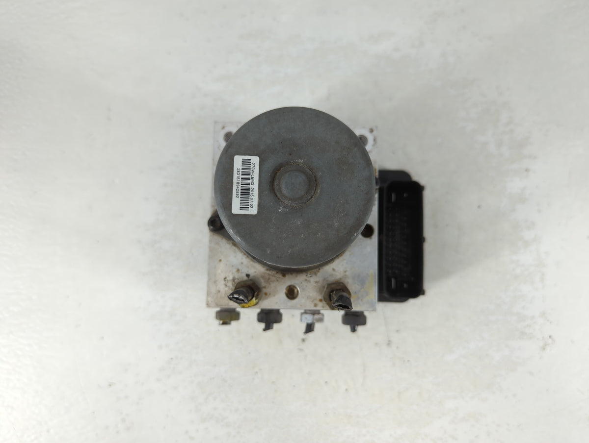 2015 Buick Encore Anti-Lock Brake ABS Pump Module Actuator OEM P/N:94541506 Fits OEM Used Auto Parts - Oemusedautoparts1.com