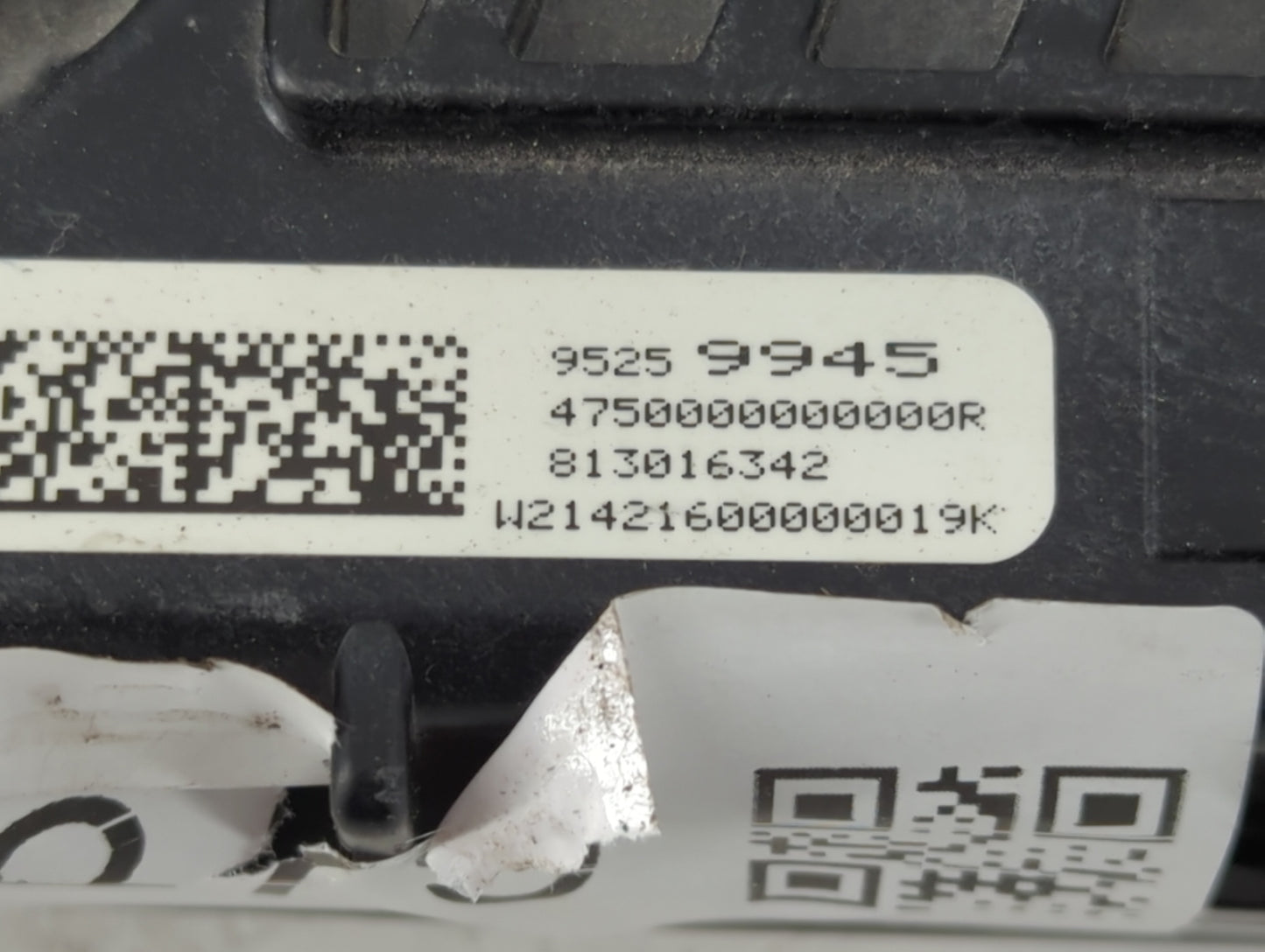 2013-2017 Buick Encore Air Bag Driver Left Knee OEM P/N:95259945 Fits Fits 2013 2014 2015 2016 2017 OEM Used Auto Parts - Oe