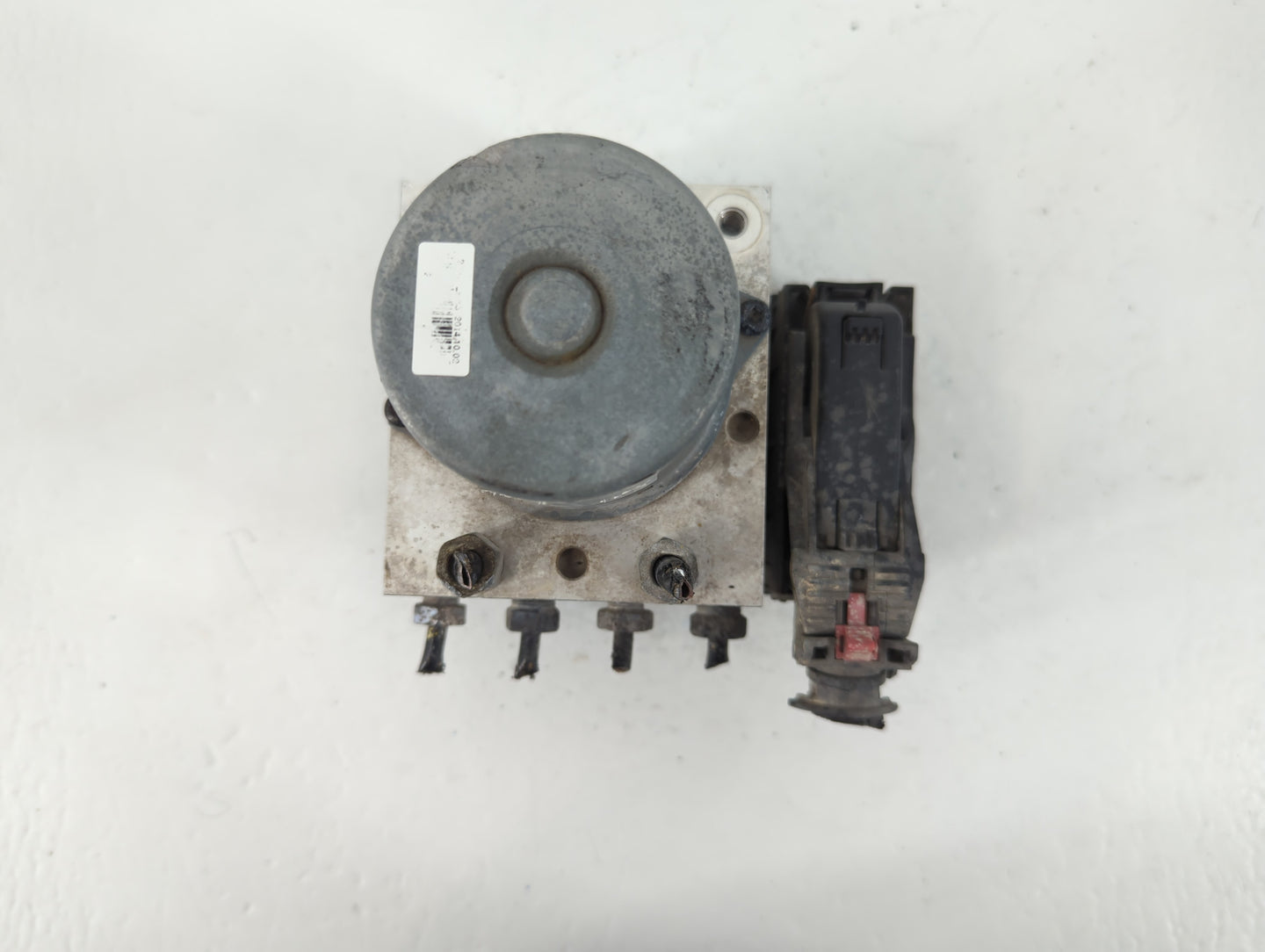 2015 Buick Encore ABS Pump Control Module Replacement P/N:94541506 9454 1506 Fits OEM Used Auto Parts - Oemusedautoparts1.co