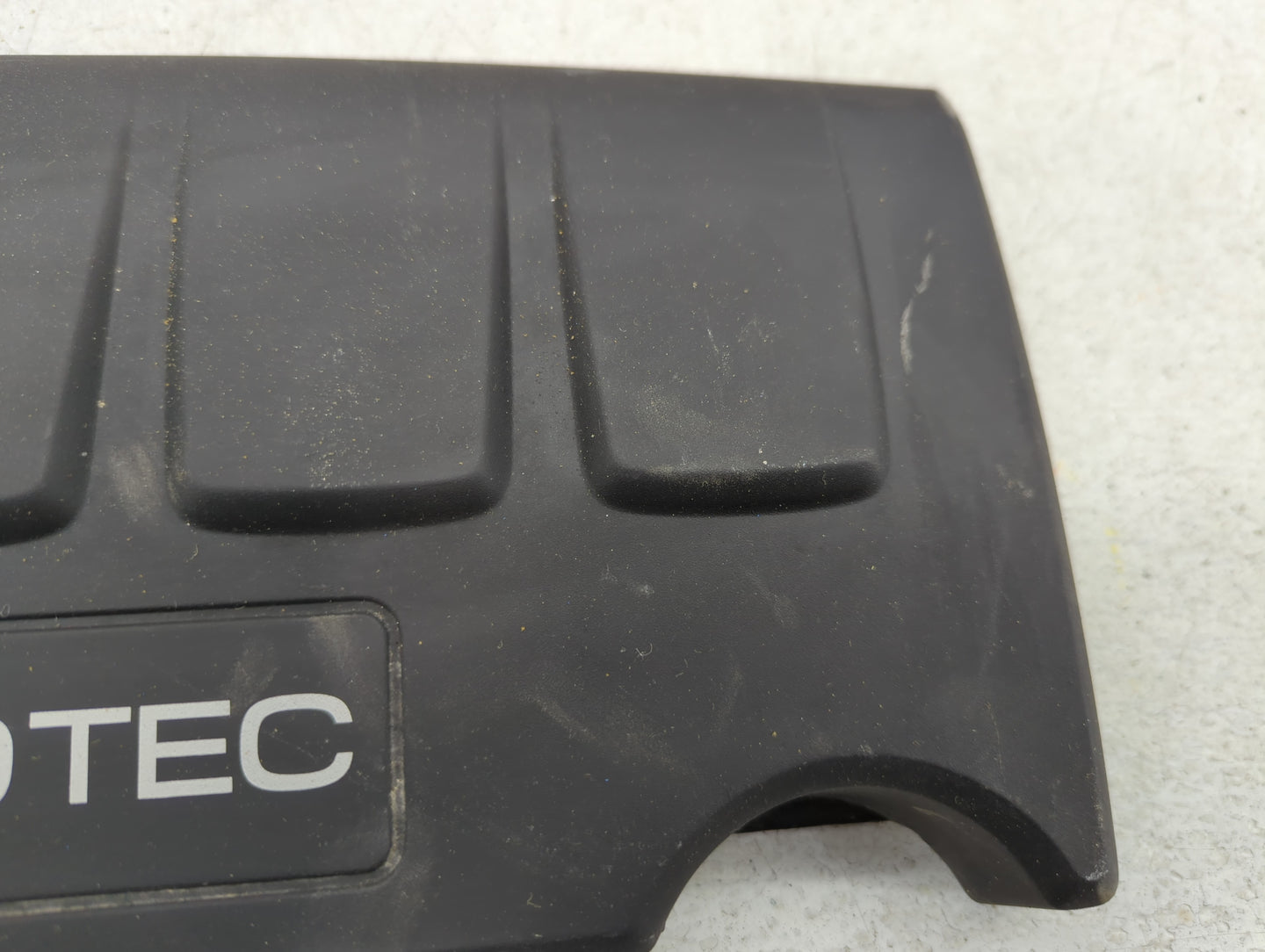 2015 Buick Encore Engine Cover - Oemusedautoparts1.com