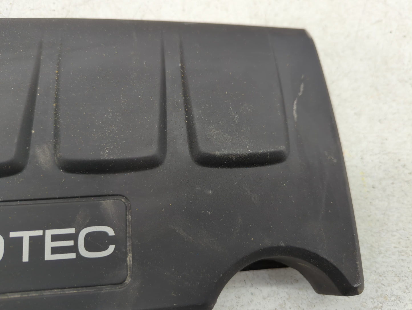 2015 Buick Encore Engine Cover - Oemusedautoparts1.com