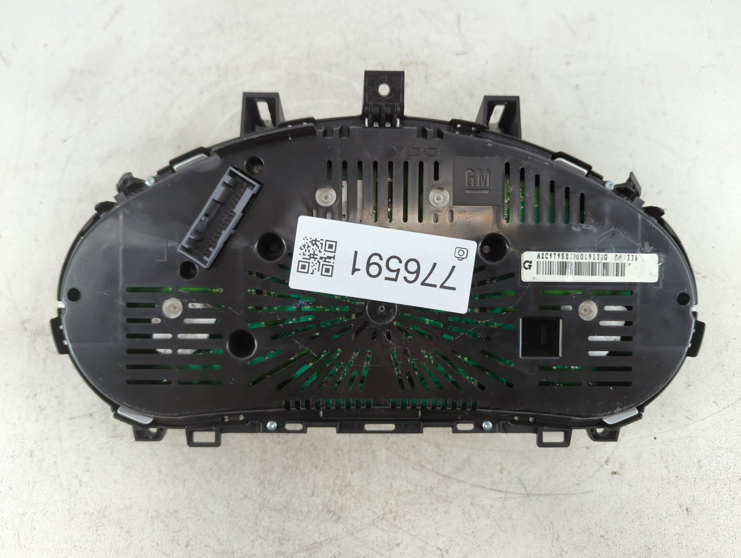2015 Buick Encore Instrument Cluster Speedometer Gauges P/N:42342739 Fits OEM Used Auto Parts - Oemusedautoparts1.com