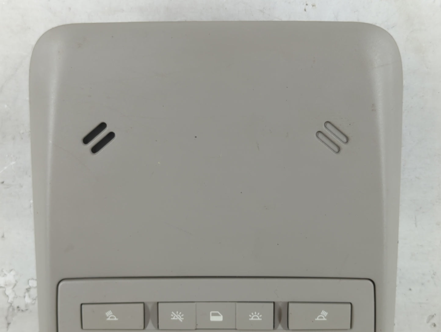 2013-2016 Buick Encore Overhead Roof Console Interior Dome Light - Oemusedautoparts1.com