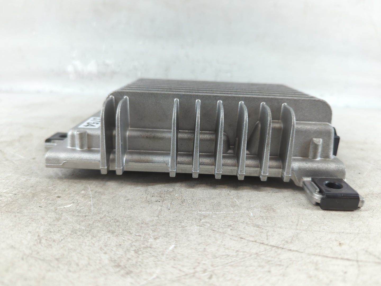 2013-2016 Buick Encore PCM Engine Control Computer ECU ECM PCU OEM P/N:95333754 Fits Fits 2011 2012 2013 2014 2015 2016 OEM 