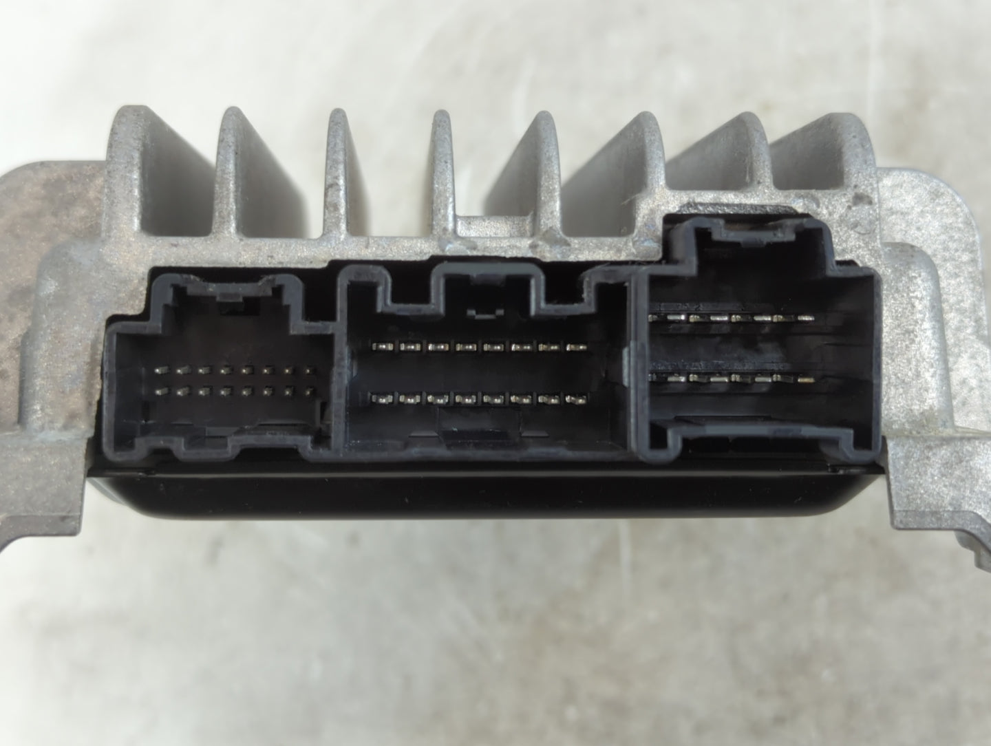 2013-2016 Buick Encore PCM Engine Control Computer ECU ECM PCU OEM P/N:95333754 Fits Fits 2011 2012 2013 2014 2015 2016 OEM 