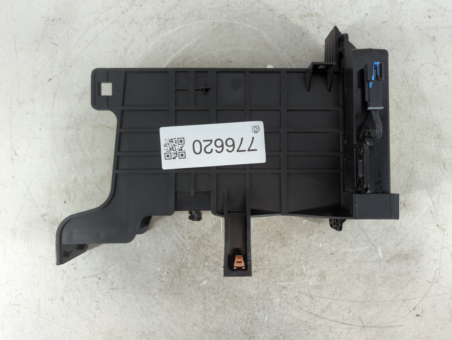 2015-2015 Buick Encore Chassis Control Module Ccm Bcm Body Control - Oemusedautoparts1.com