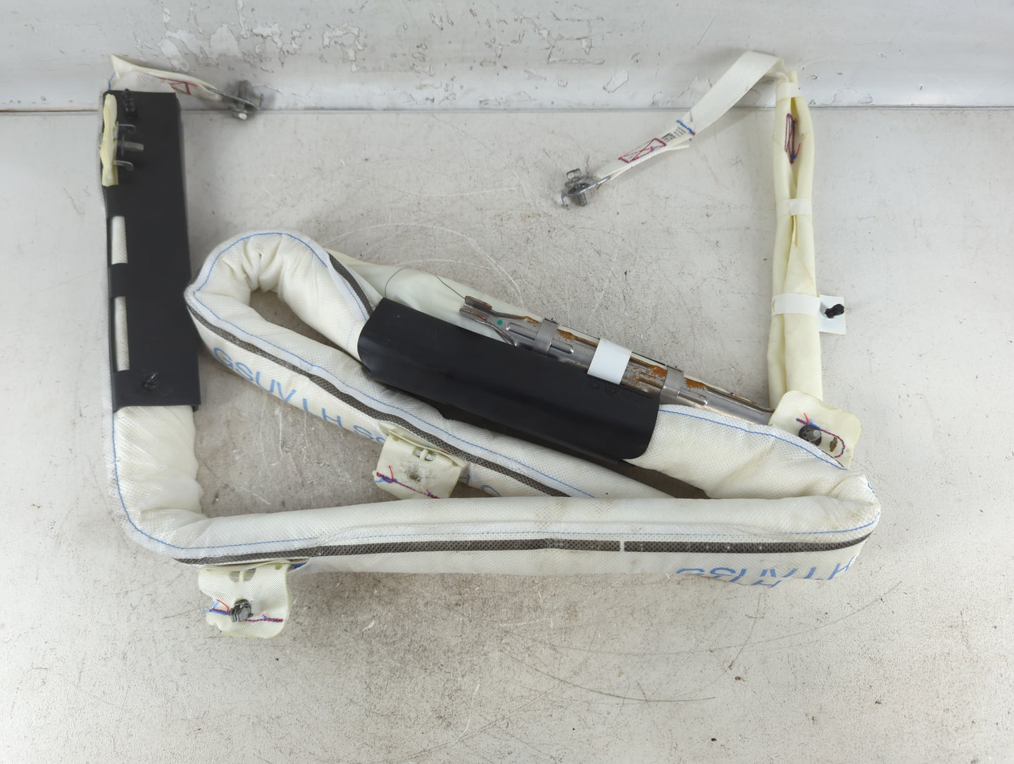 2015 Buick Encore Air Bag Driver Left Steering Wheel Mounted P/N:94522264 Fits OEM Used Auto Parts - Oemusedautoparts1.com