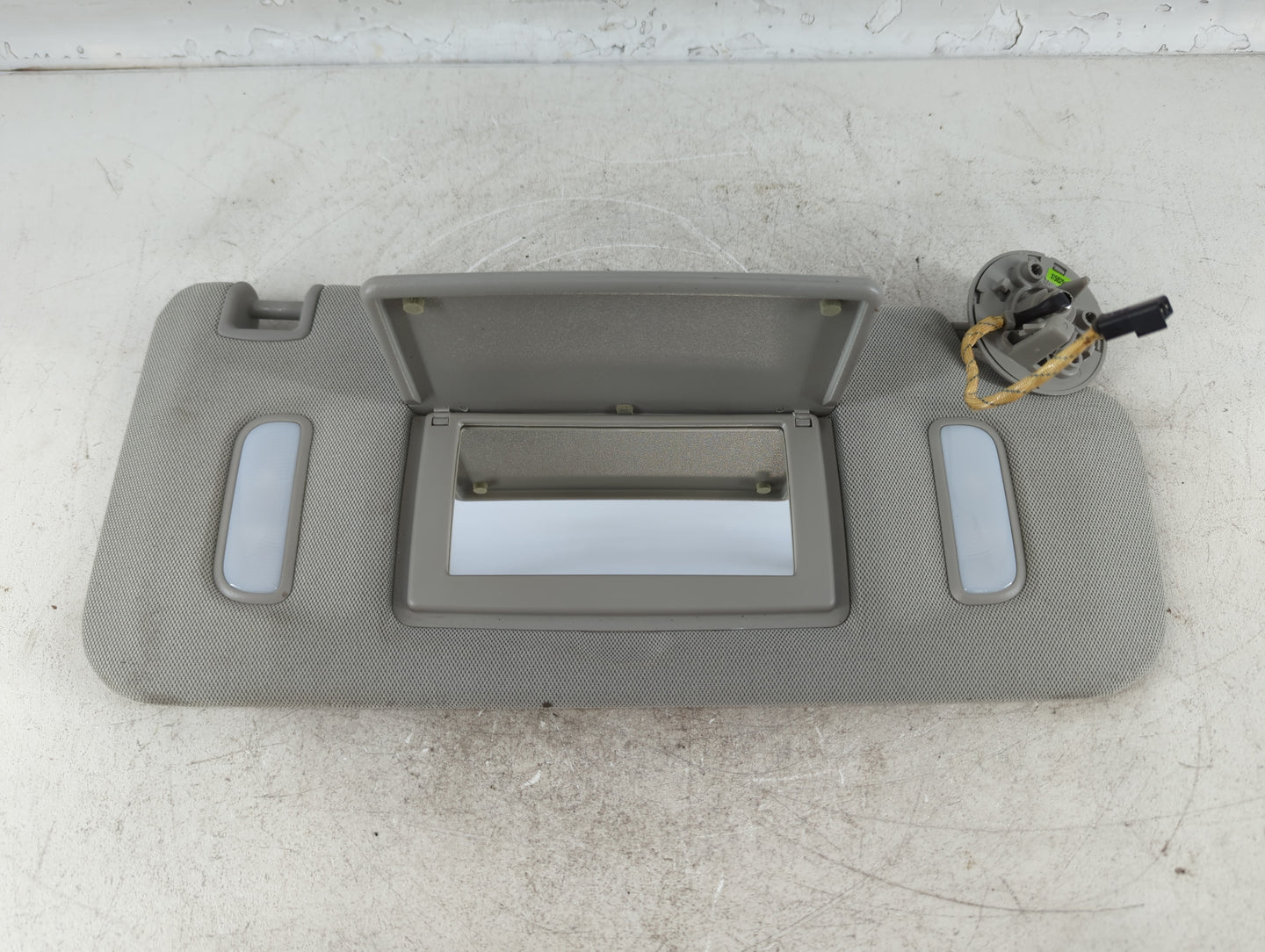 2013-2021 Buick Encore Sun Visor Shade Replacement Passenger Right Mirror Fits Fits 2013 2014 2015 2016 2017 2018 2019 2020 