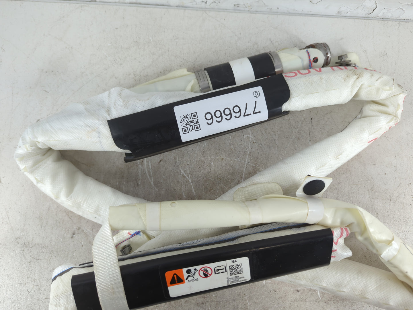 2015-2015 Buick Encore Air Bag Passenger Right Dashboard Oem - Oemusedautoparts1.com