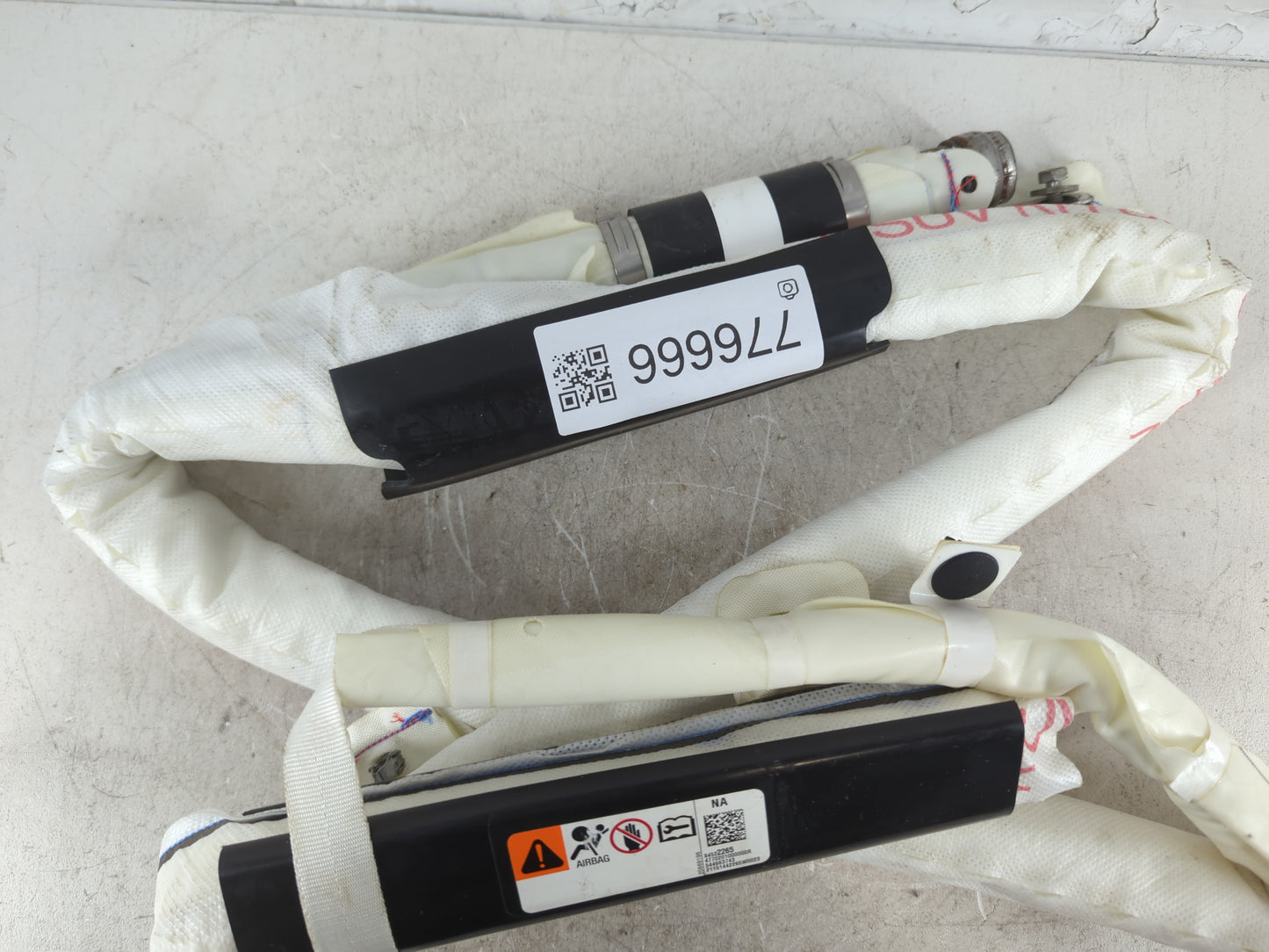 2015-2015 Buick Encore Air Bag Passenger Right Dashboard Oem - Oemusedautoparts1.com