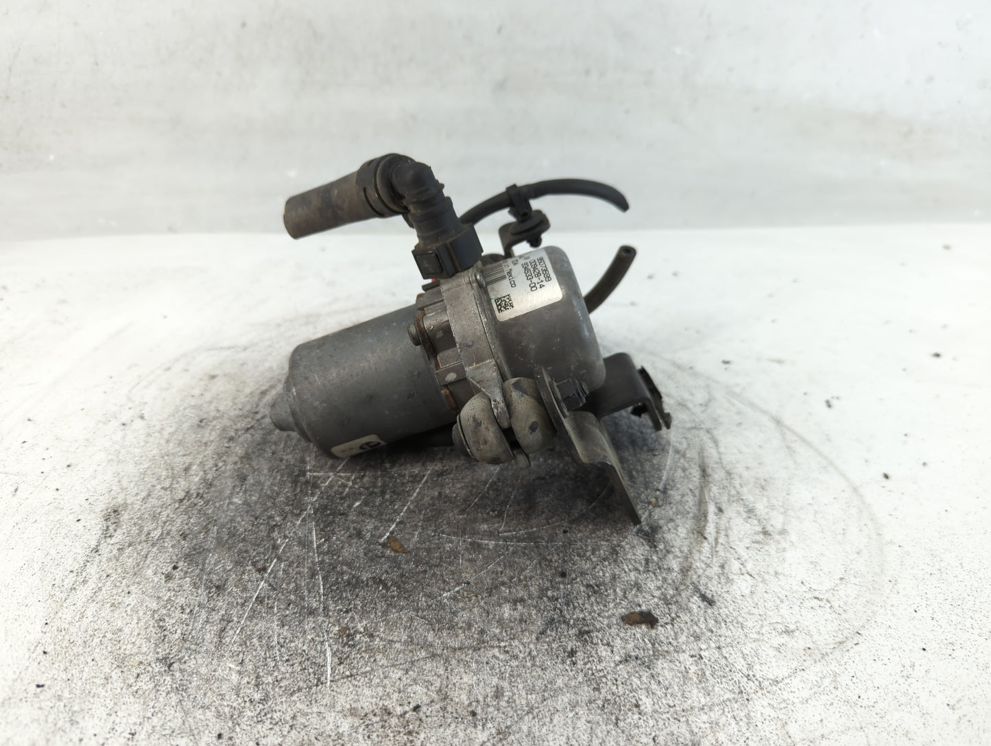 2013-2015 Buick Encore Central Vaccum Lock Pump 13159 3441 004|95073599 - Oemusedautoparts1.com
