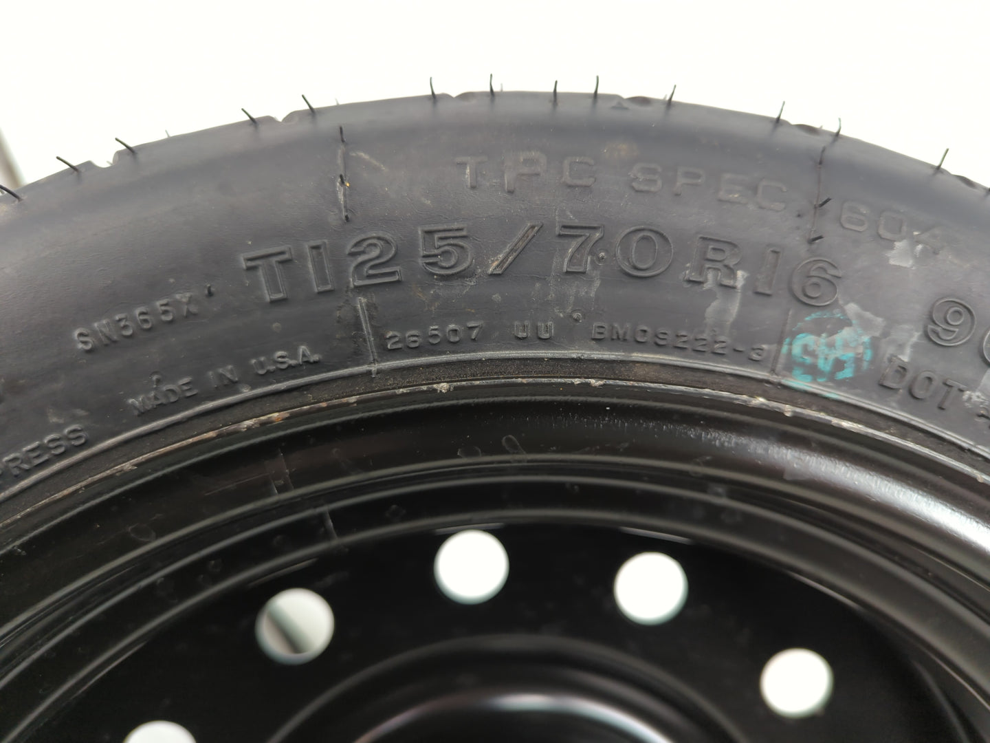 2013-2022 Buick Encore Spare Donut Tire Wheel Rim Oem - Oemusedautoparts1.com