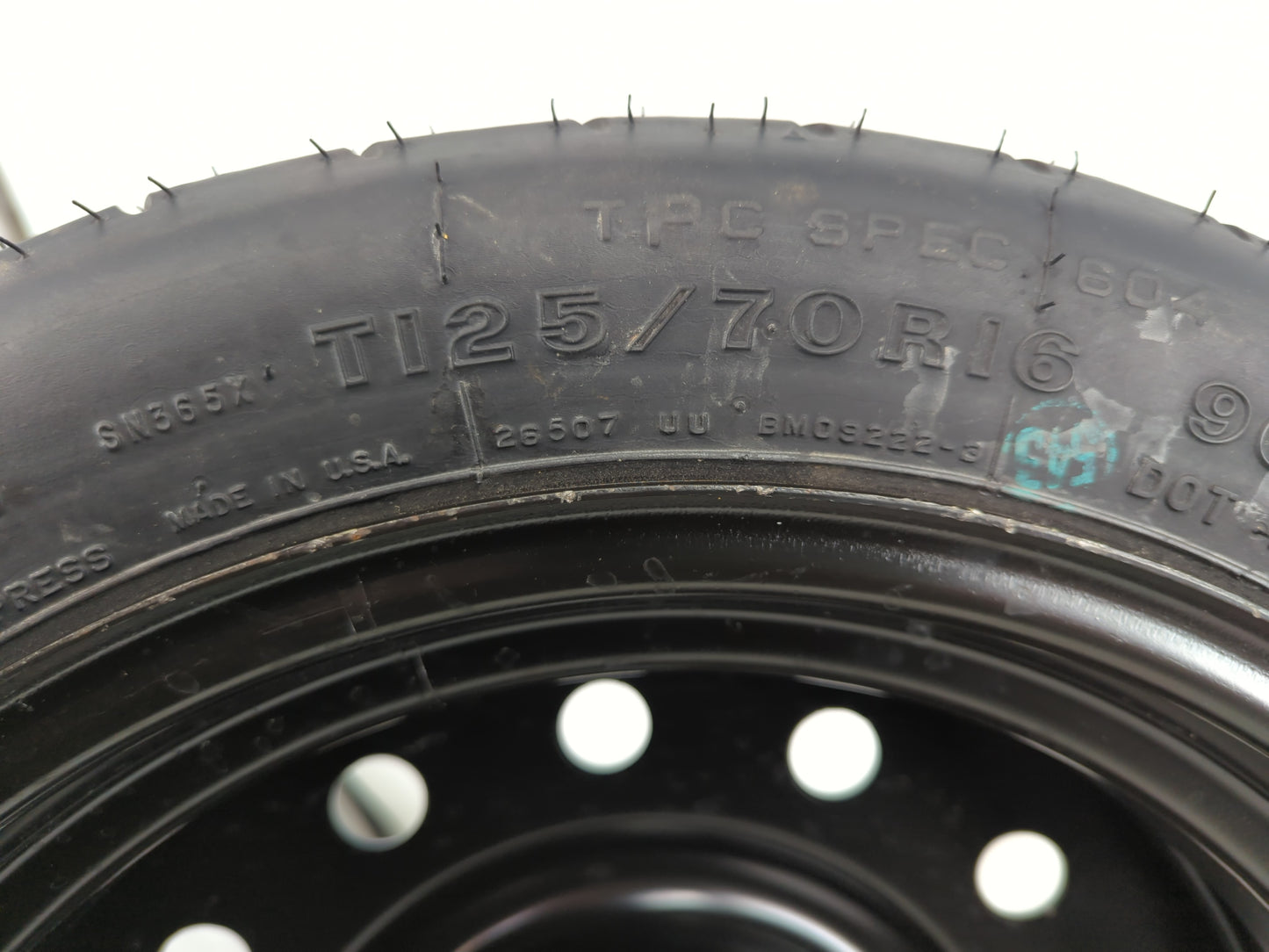 2013-2022 Buick Encore Spare Donut Tire Wheel Rim Oem - Oemusedautoparts1.com