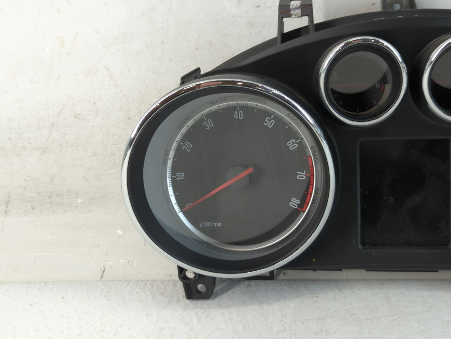 2015 Buick Encore Instrument Cluster Speedometer Gauges P/N:42342739 Fits OEM Used Auto Parts - Oemusedautoparts1.com