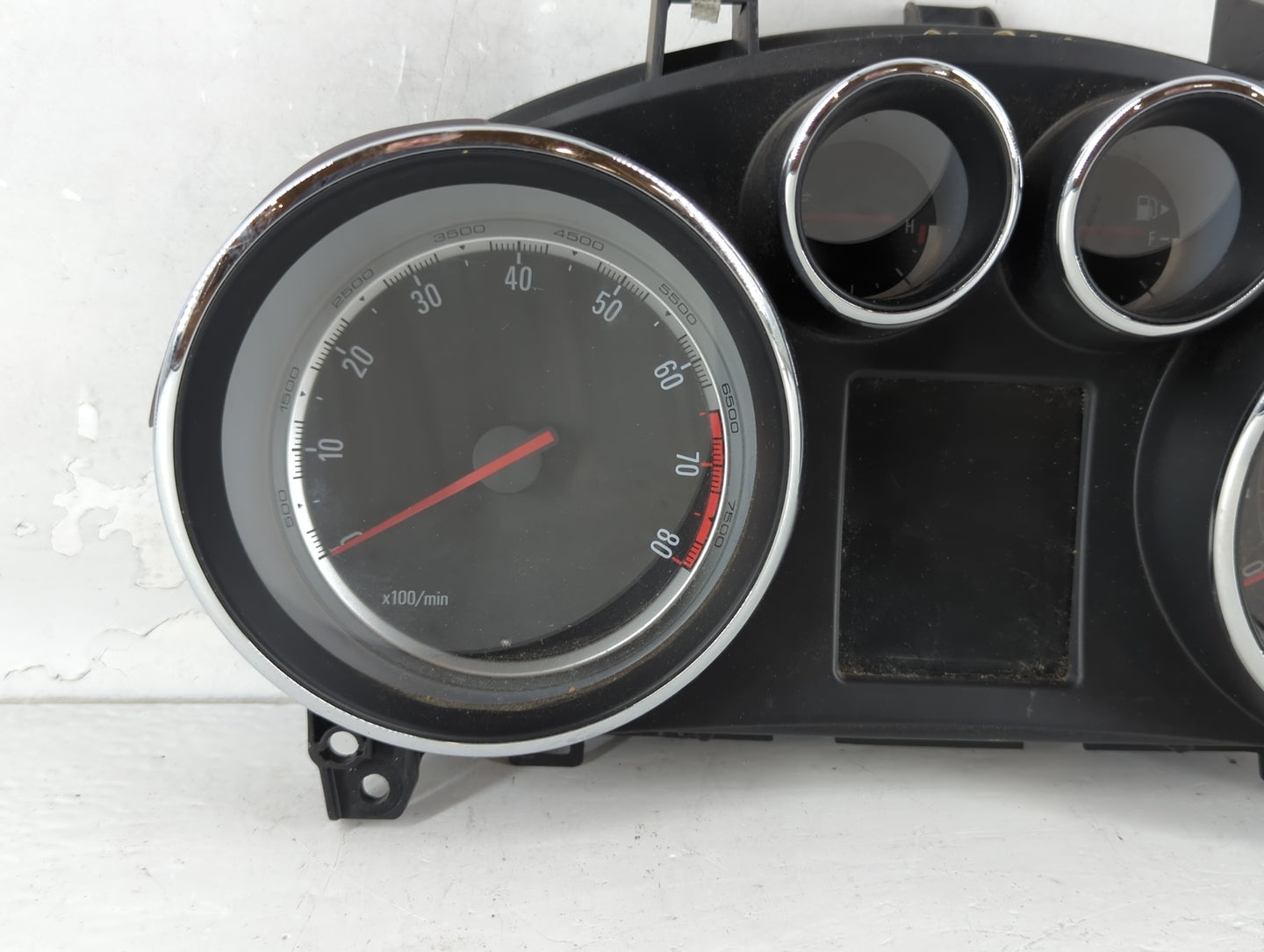 2015 Buick Encore Instrument Cluster Speedometer Gauges P/N:42342739 Fits OEM Used Auto Parts - Oemusedautoparts1.com