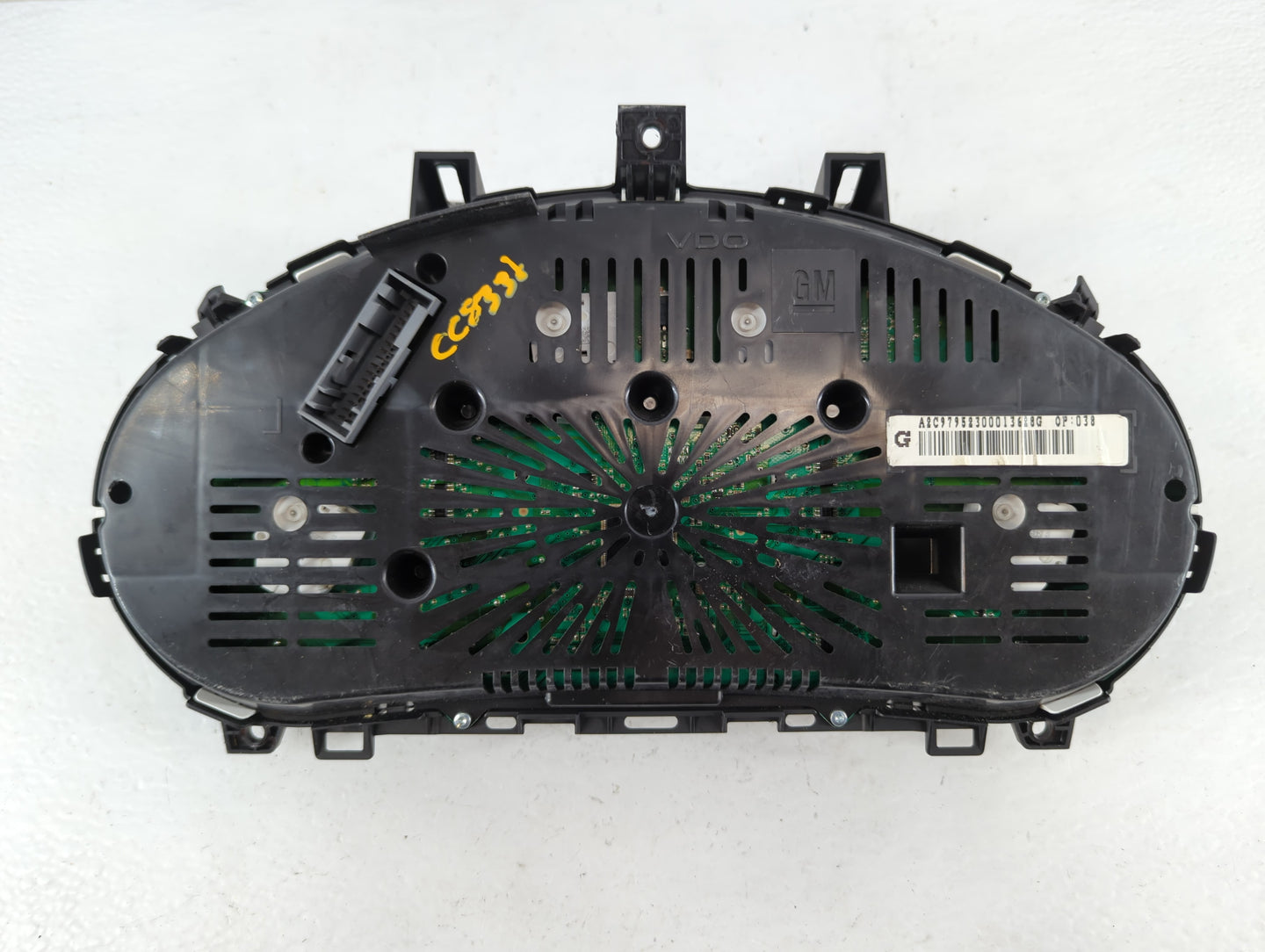 2015 Buick Encore Instrument Cluster Speedometer Gauges P/N:42342739 Fits OEM Used Auto Parts - Oemusedautoparts1.com