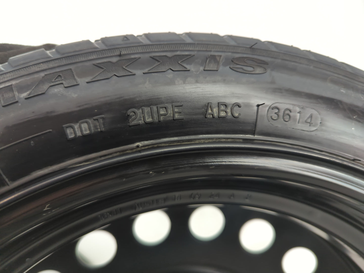 2013-2022 Buick Encore Spare Donut Tire Wheel Rim Oem - Oemusedautoparts1.com