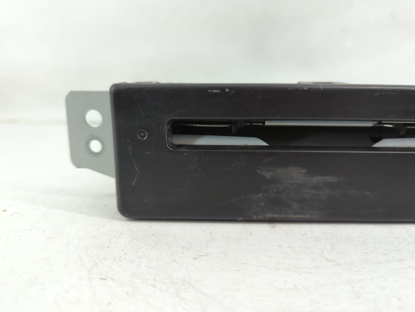 2015-2016 Buick Lacrosse Radio AM FM Cd Player Receiver Replacement P/N:13594481 Fits Fits 2015 2016 2017 2018 2019 2020 OEM