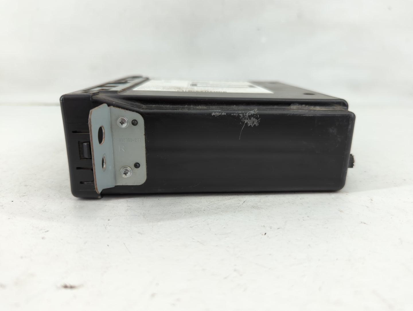 2015-2016 Buick Lacrosse Radio AM FM Cd Player Receiver Replacement P/N:13594481 Fits Fits 2015 2016 2017 2018 2019 2020 OEM
