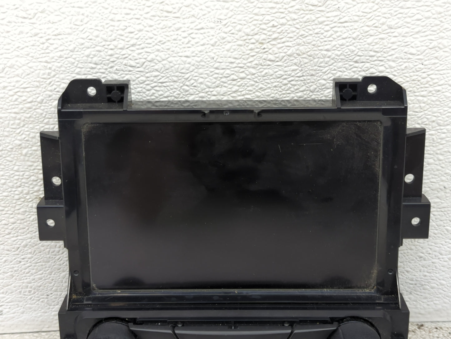 2015 Buick Lacrosse Radio AM FM Cd Player Receiver Replacement Fits OEM Used Auto Parts - Oemusedautoparts1.com
