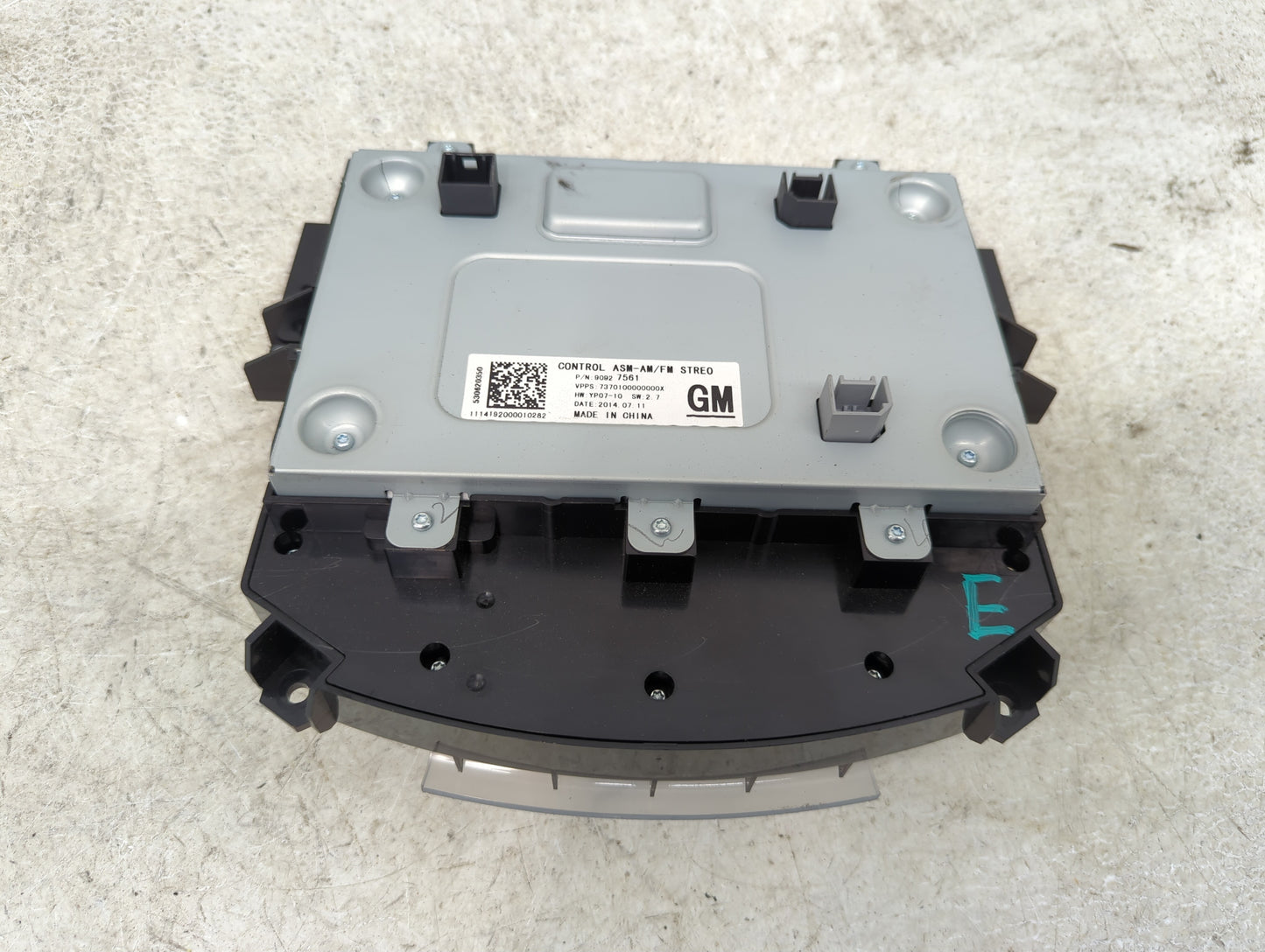 2015 Buick Lacrosse Radio AM FM Cd Player Receiver Replacement Fits OEM Used Auto Parts - Oemusedautoparts1.com
