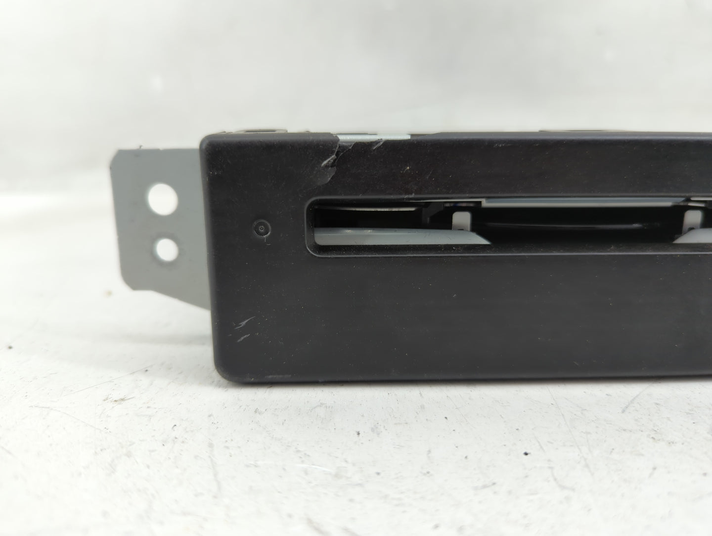 2015-2016 Buick Lacrosse Radio AM FM Cd Player Receiver Replacement P/N:13594481 Fits Fits 2015 2016 2017 2018 2019 2020 OEM