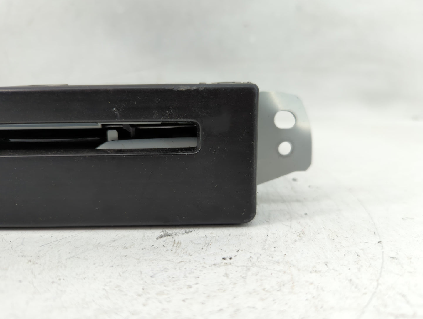 2015-2016 Buick Lacrosse Radio AM FM Cd Player Receiver Replacement P/N:13594481 Fits Fits 2015 2016 2017 2018 2019 2020 OEM