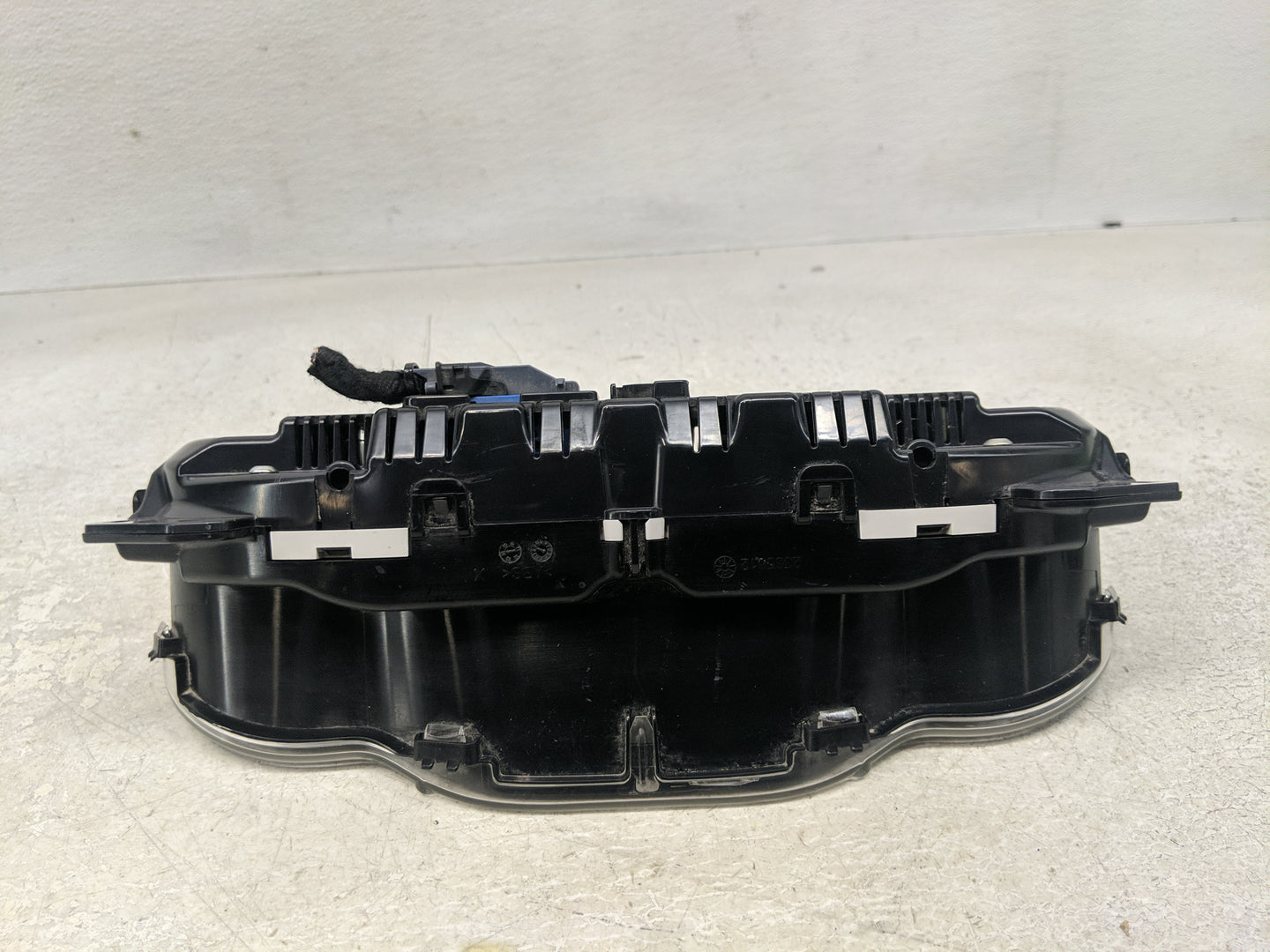 2015 Buick Lacrosse Instrument Cluster Speedometer Gauges P/N:26669168 Fits OEM Used Auto Parts - Oemusedautoparts1.com