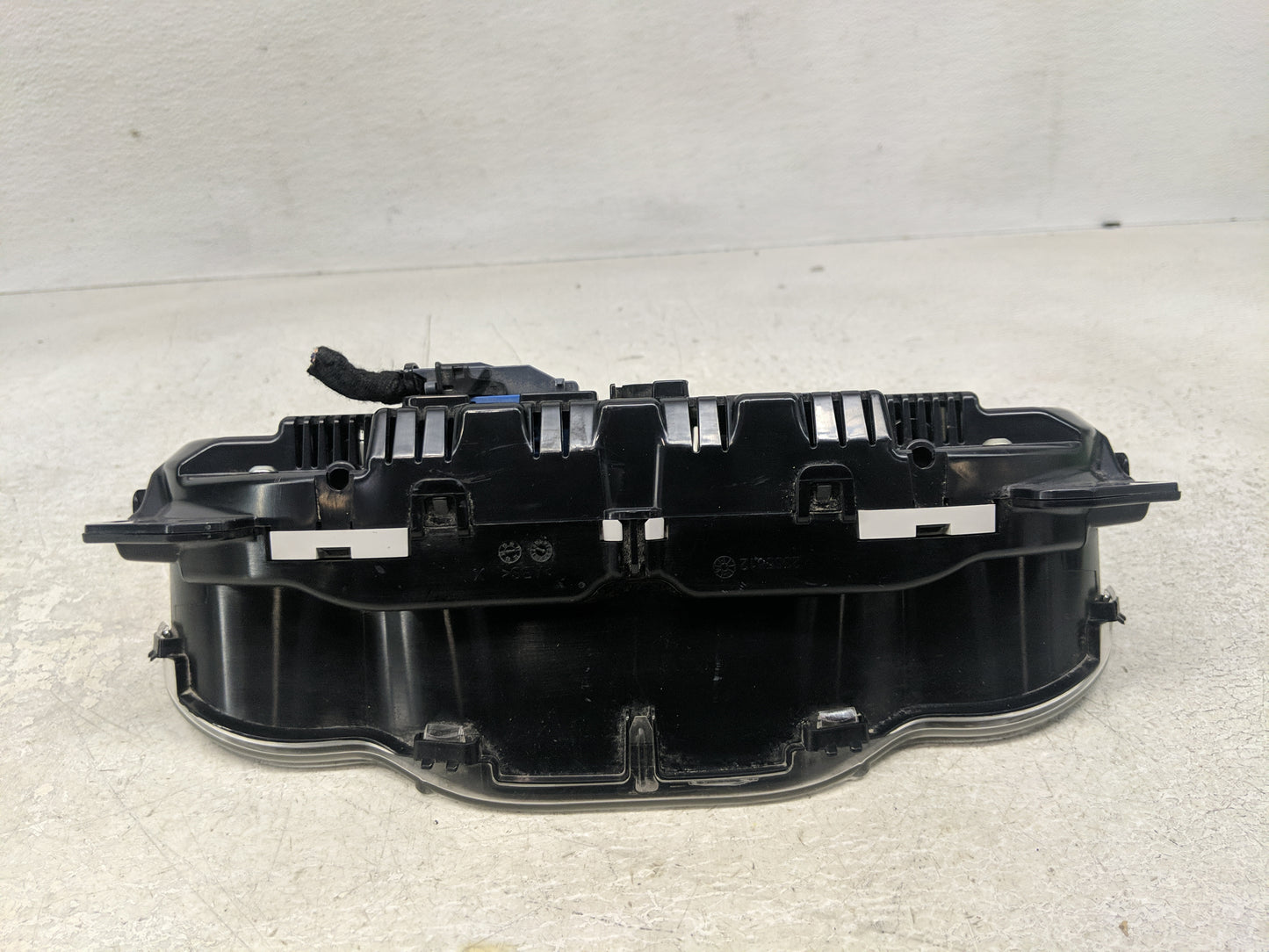 2015 Buick Lacrosse Instrument Cluster Speedometer Gauges P/N:26669168 Fits OEM Used Auto Parts - Oemusedautoparts1.com