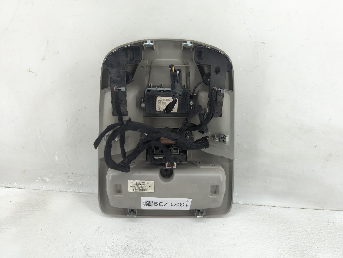 2015 Buick Lacrosse Overhead Roof Console - Oemusedautoparts1.com