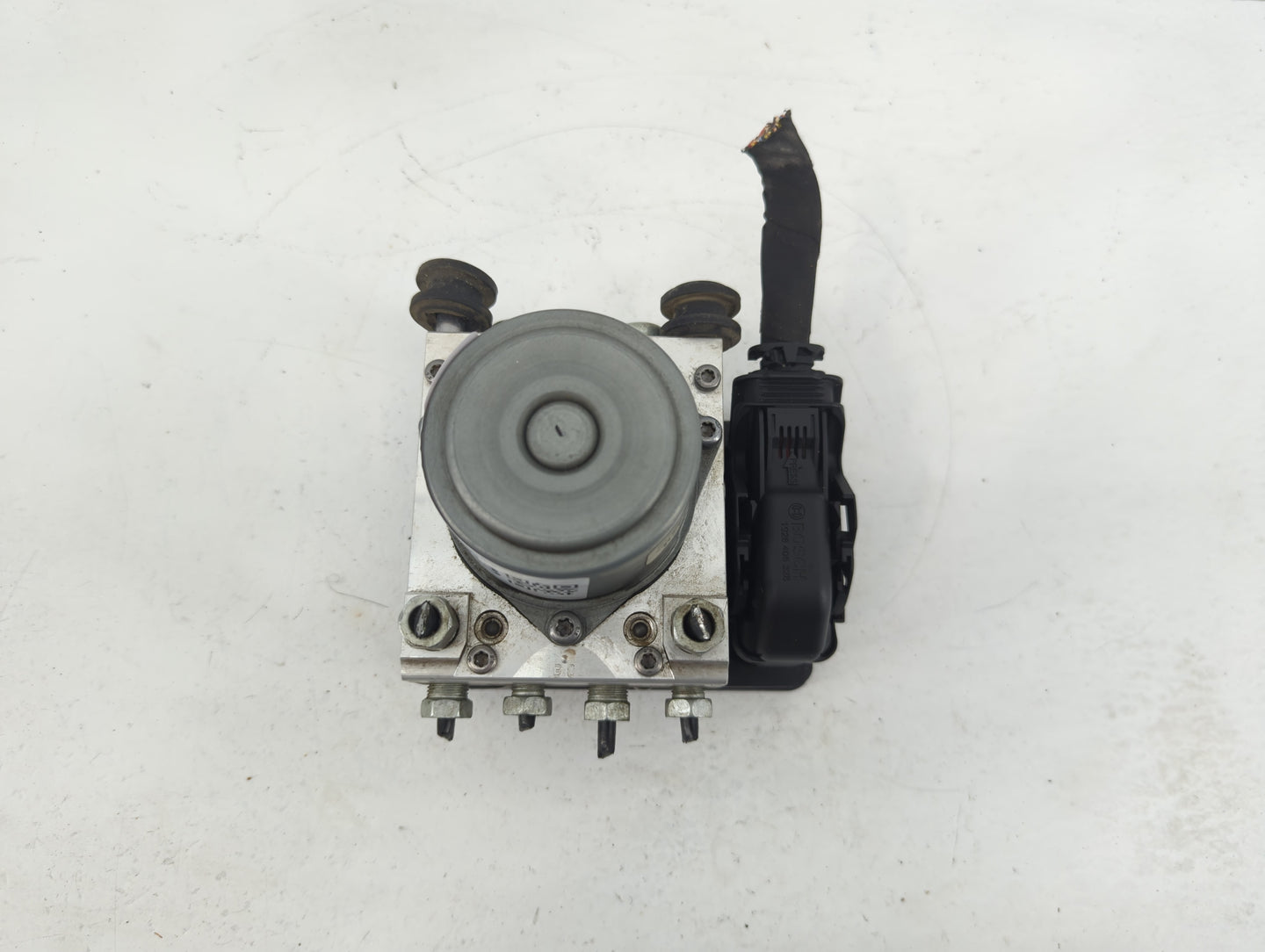2014-2015 Buick Lacrosse ABS Pump Control Module Replacement P/N:23430008 18750726, 8511207, 23227003 Fits Fits 2014 2015 OE