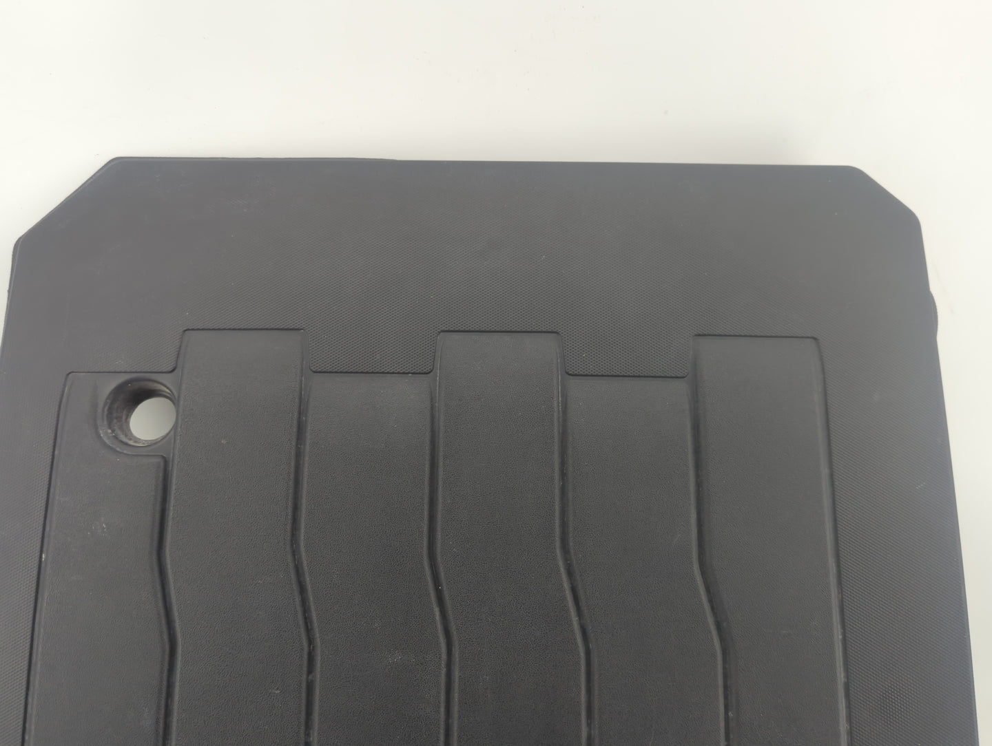 2015 Buick Lacrosse Engine Cover - Oemusedautoparts1.com