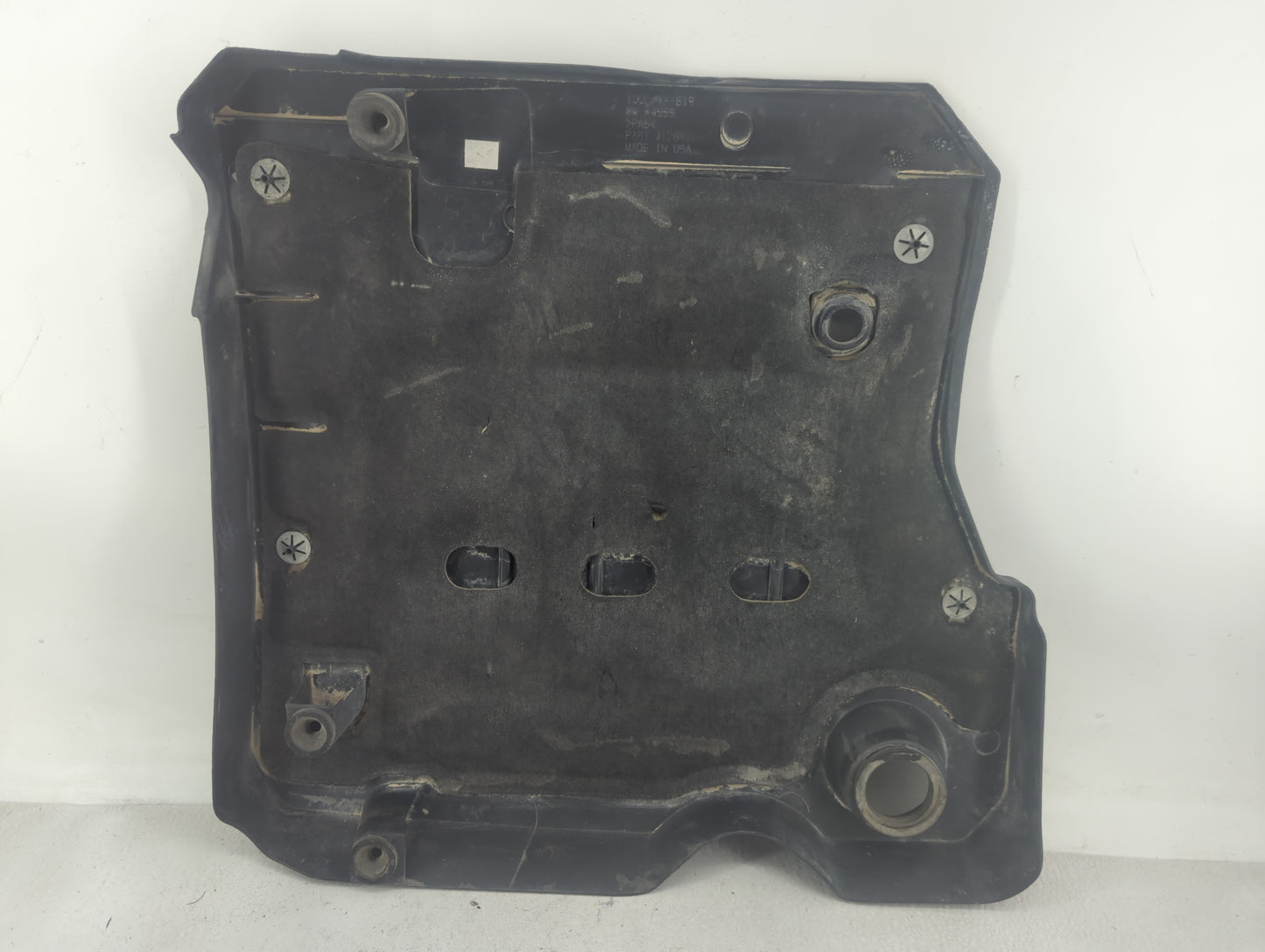 2015 Buick Lacrosse Engine Cover - Oemusedautoparts1.com