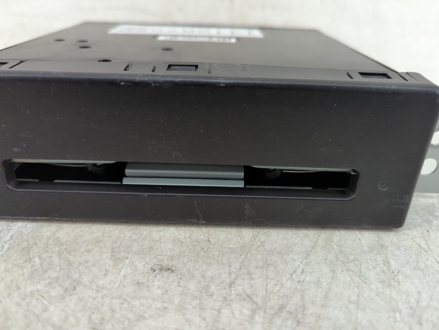 2015 Buick Lacrosse Radio AM FM Cd Player Receiver Replacement P/N:07A1430FE45F2 Fits OEM Used Auto Parts - Oemusedautoparts
