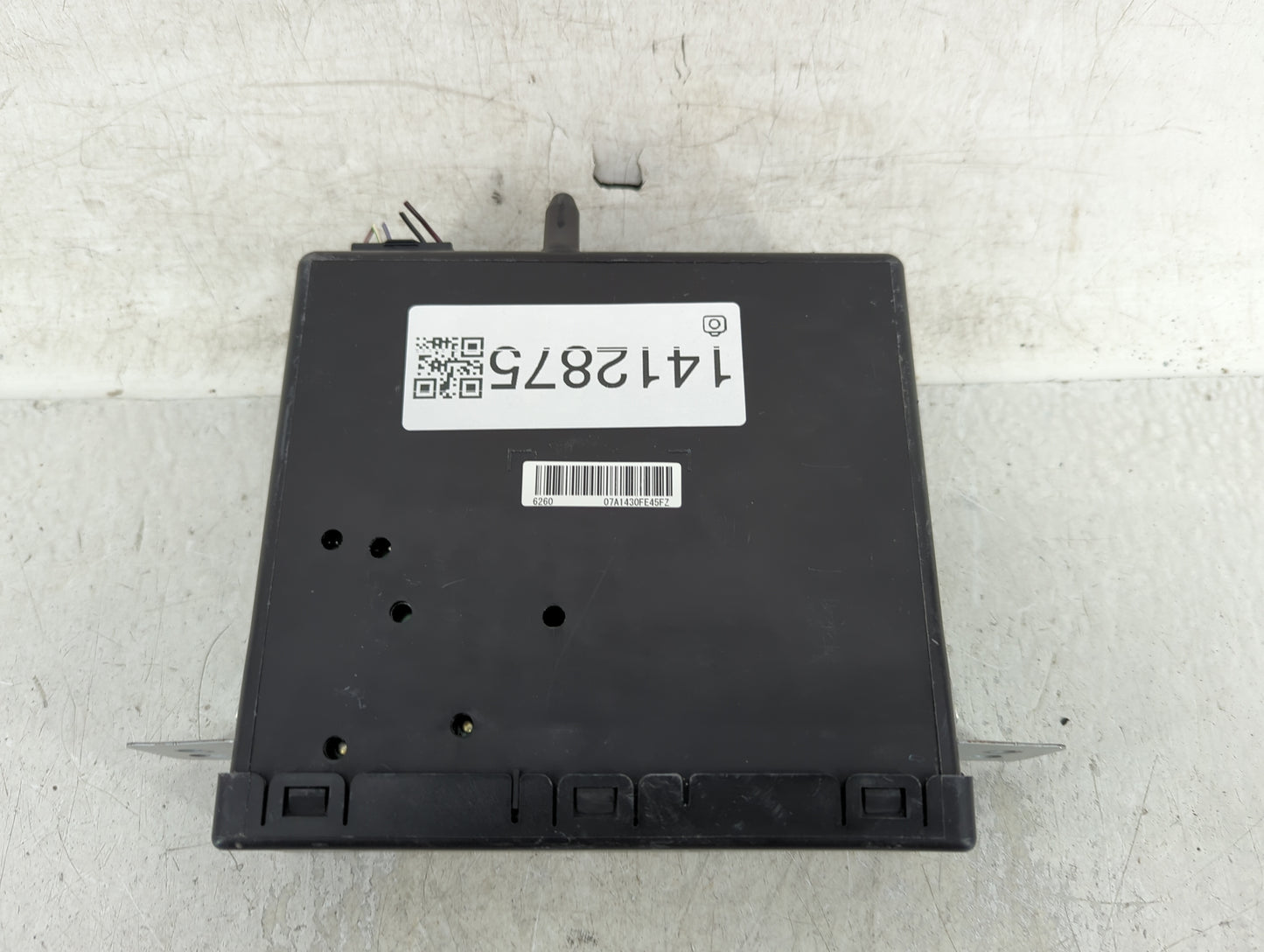 2015 Buick Lacrosse Radio AM FM Cd Player Receiver Replacement P/N:07A1430FE45F2 Fits OEM Used Auto Parts - Oemusedautoparts