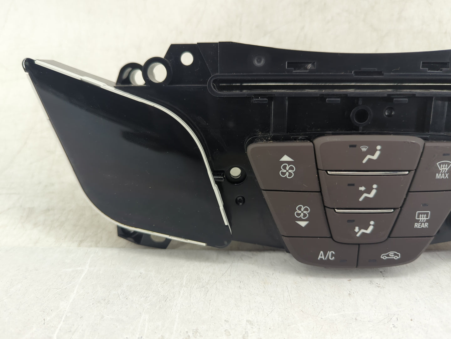 2014-2016 Buick Lacrosse Climate Control Module Temperature AC/Heater Replacement P/N:90802488 Fits Fits 2014 2015 2016 OEM 