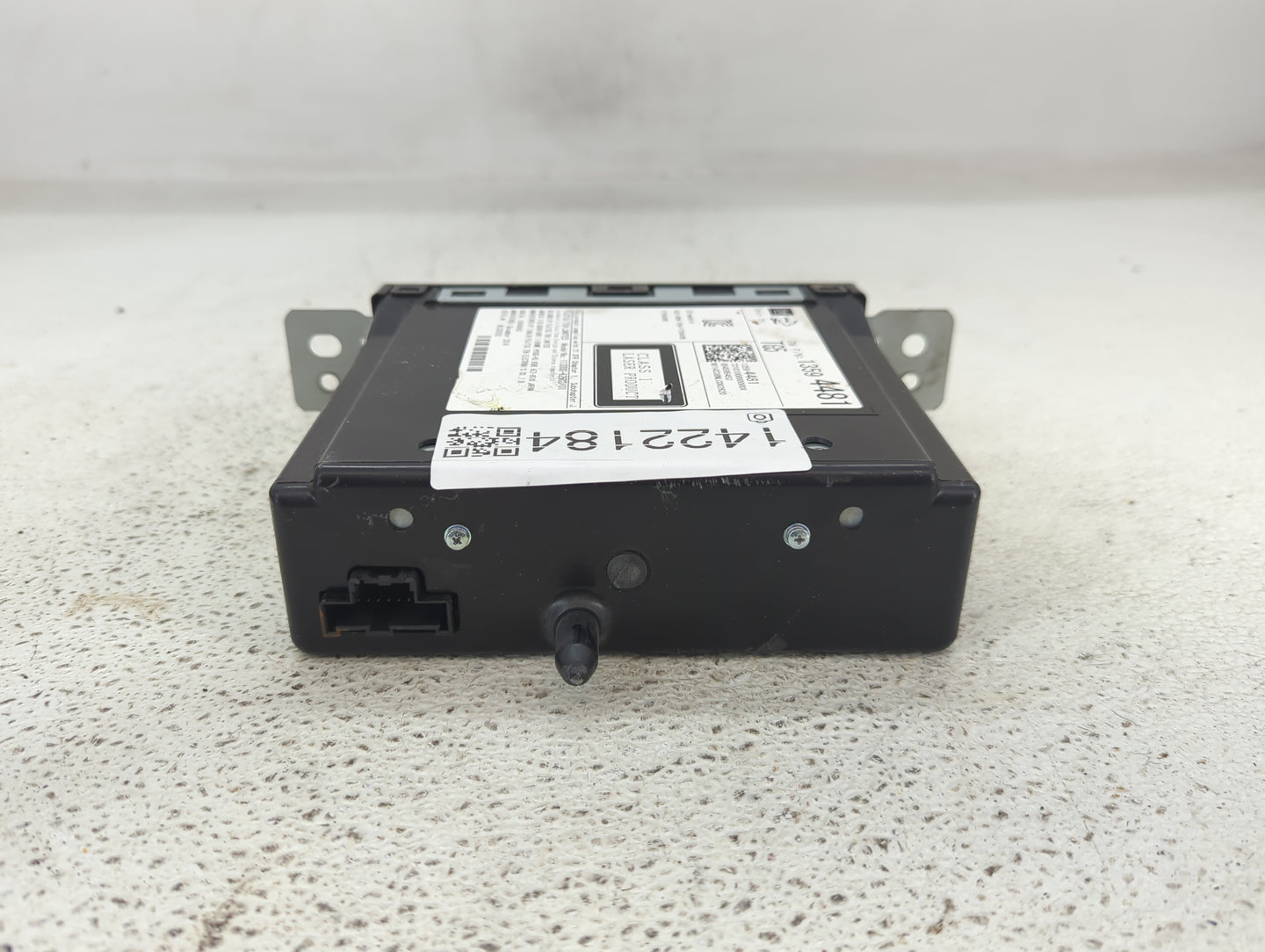 2015 Buick Lacrosse Radio AM FM Cd Player Receiver Replacement P/N:13594481 Fits OEM Used Auto Parts - Oemusedautoparts1.com