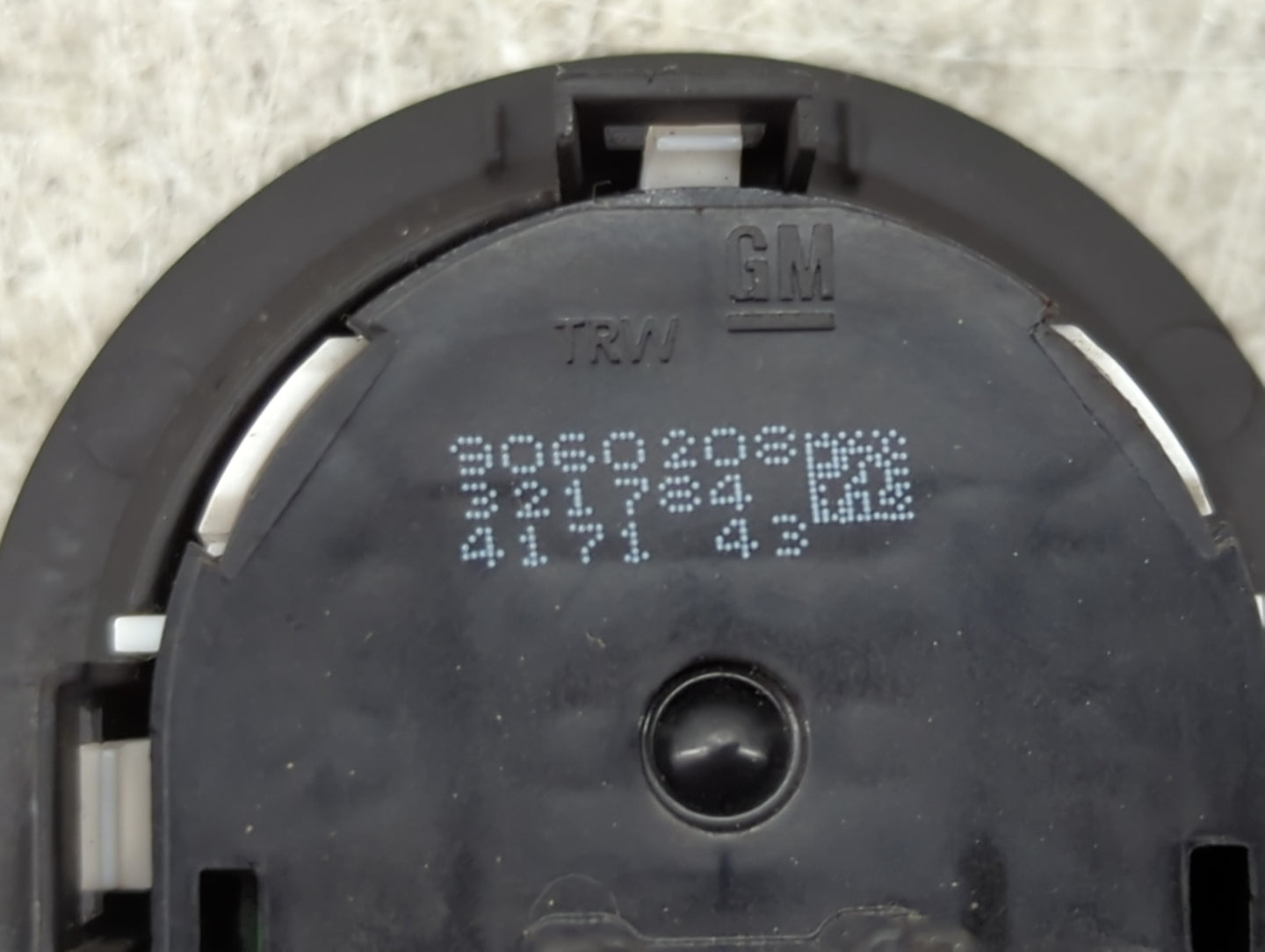 2015-2016 Buick Lacrosse Master Power Window Switch Replacement Driver Side Left P/N:90802664 22817847 Fits Fits 2015 2016 2