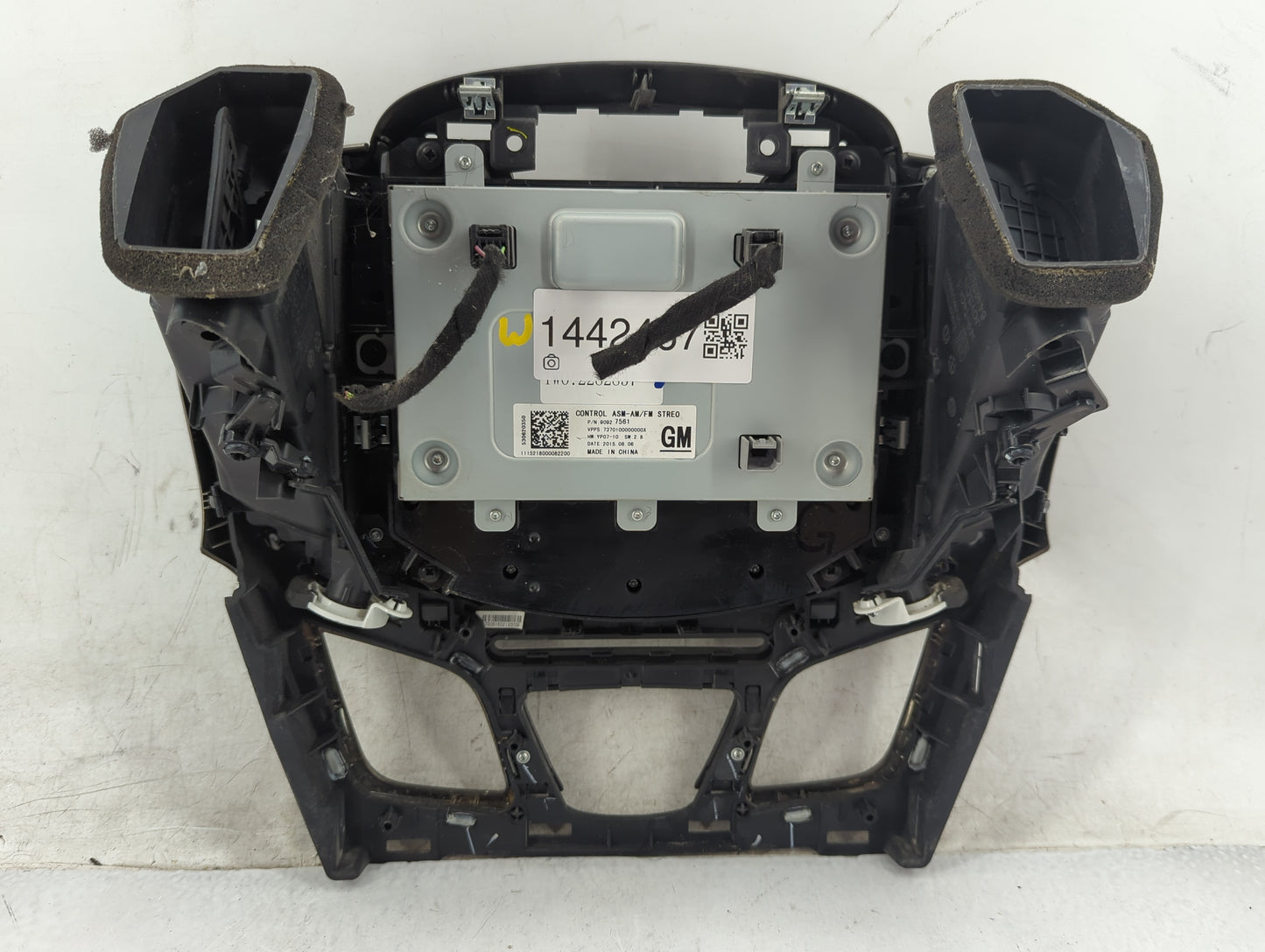 2014-2016 Buick Lacrosse Radio Control Panel - Oemusedautoparts1.com