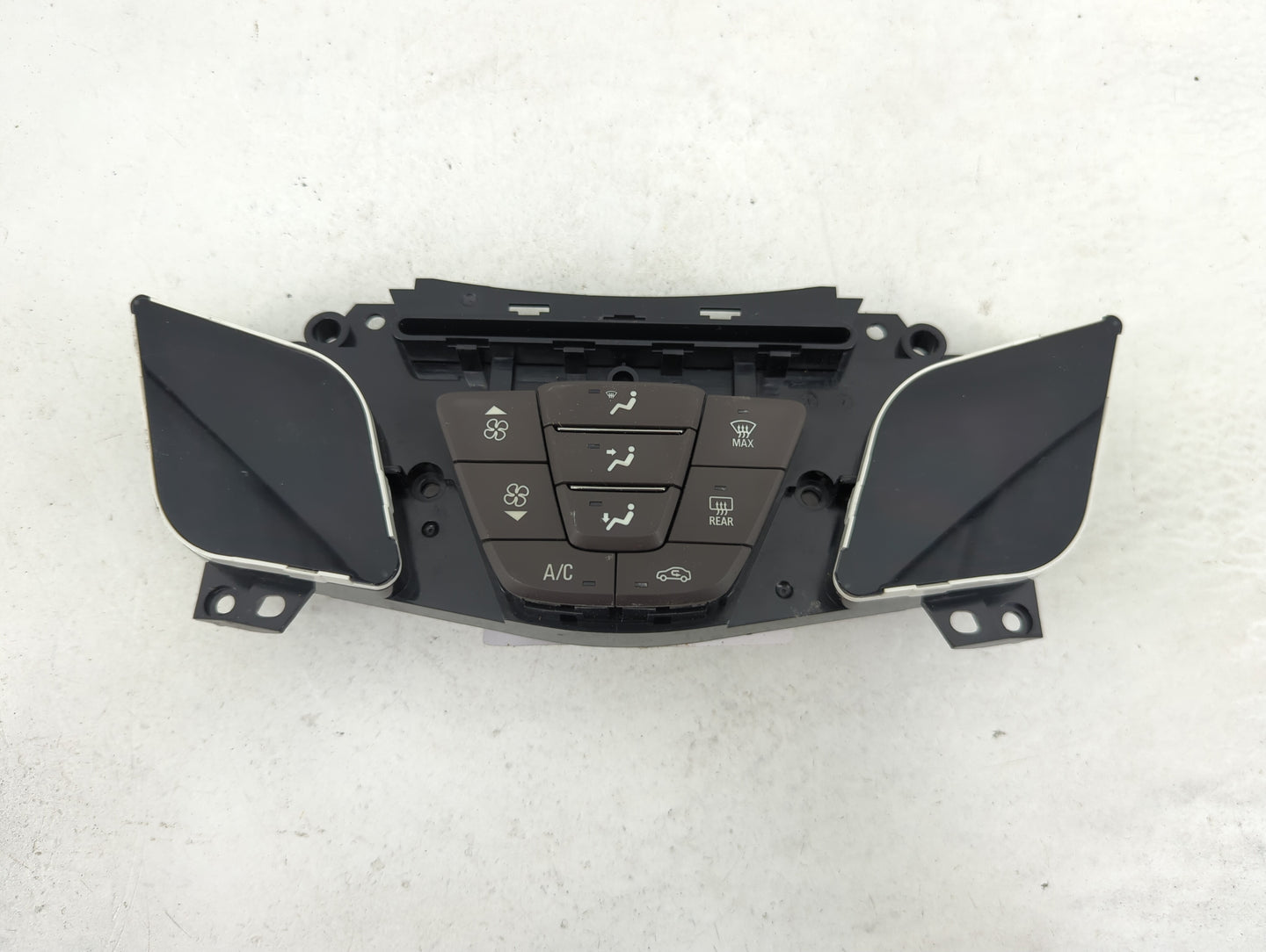 2014-2016 Buick Lacrosse Climate Control Module Temperature AC/Heater Replacement P/N:90802488 Fits Fits 2014 2015 2016 OEM 