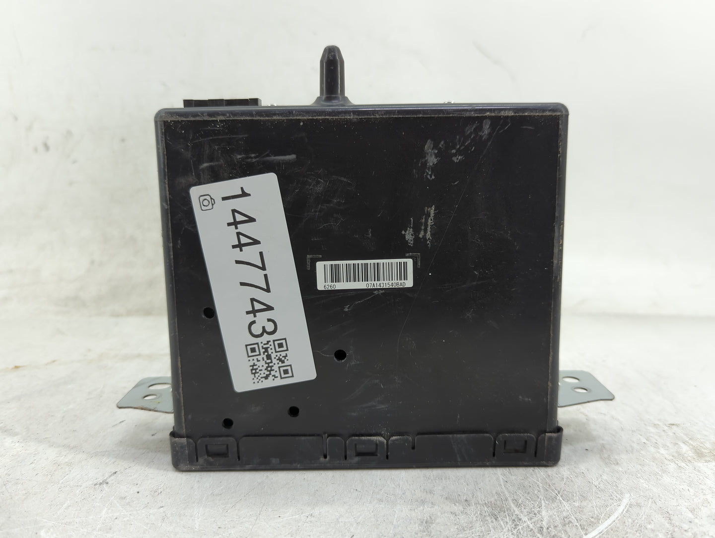 2015 Buick Lacrosse Radio AM FM Cd Player Receiver Replacement P/N:13594481 13596607, 07A1431540BAD Fits Fits 2016 OEM Used 